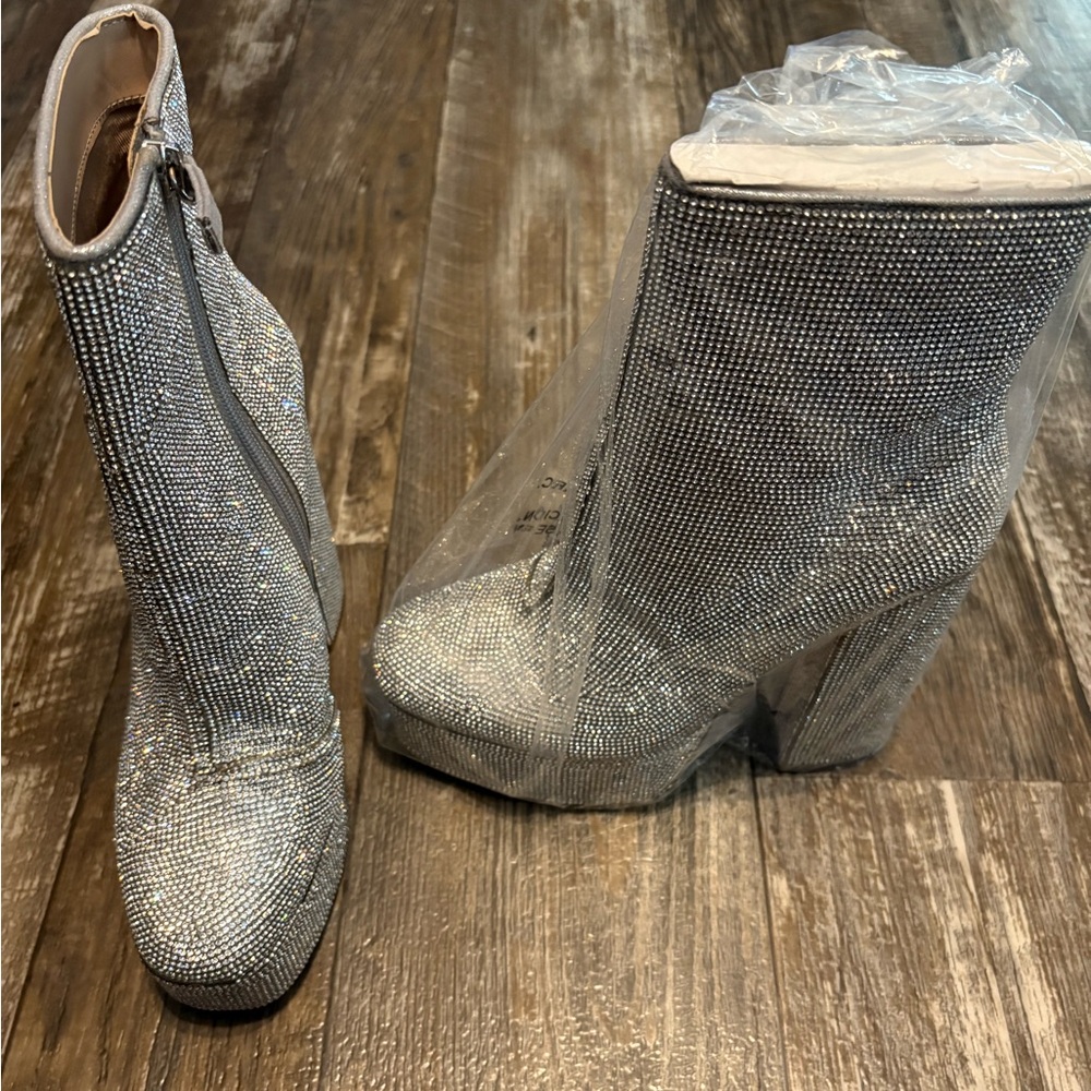 Steve Madden Glittering Silver Heeled Boots
